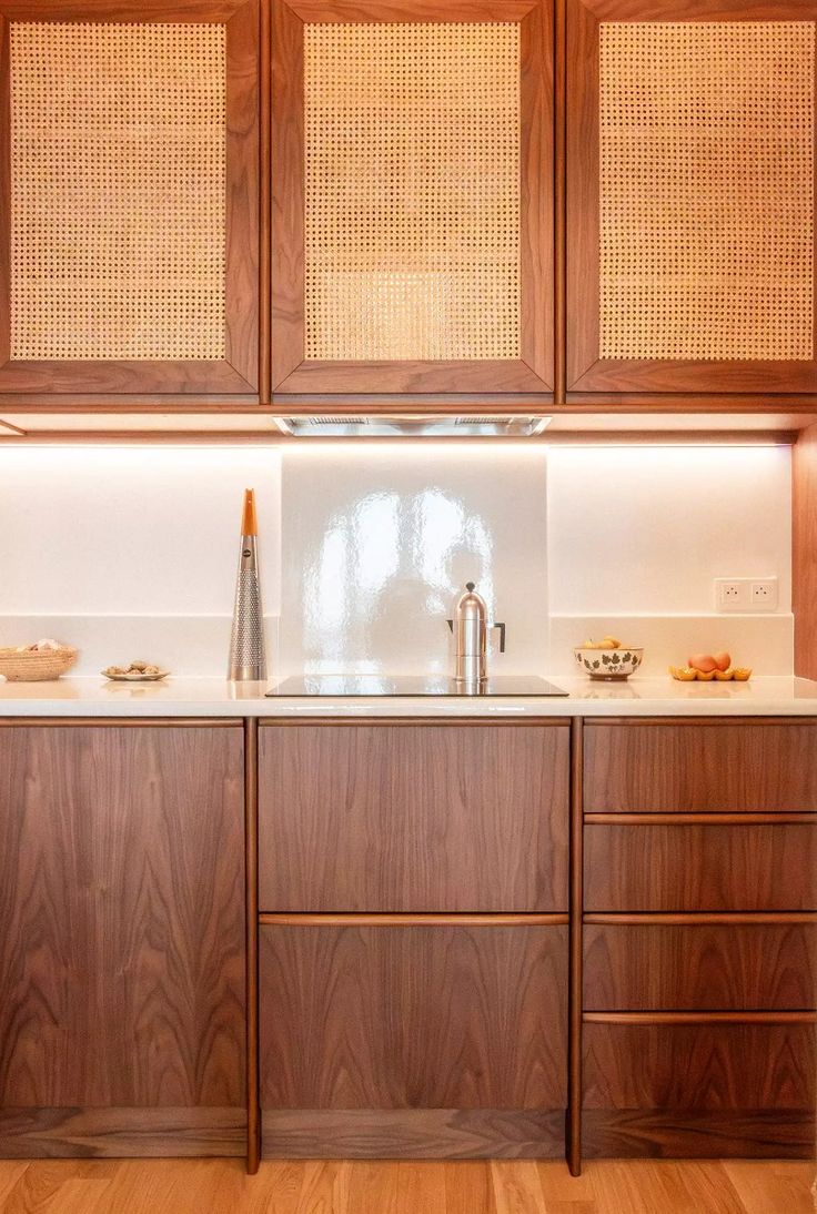 Façade cuisine cannage : vraie tendance, vrai matériau ou effet de mode ?